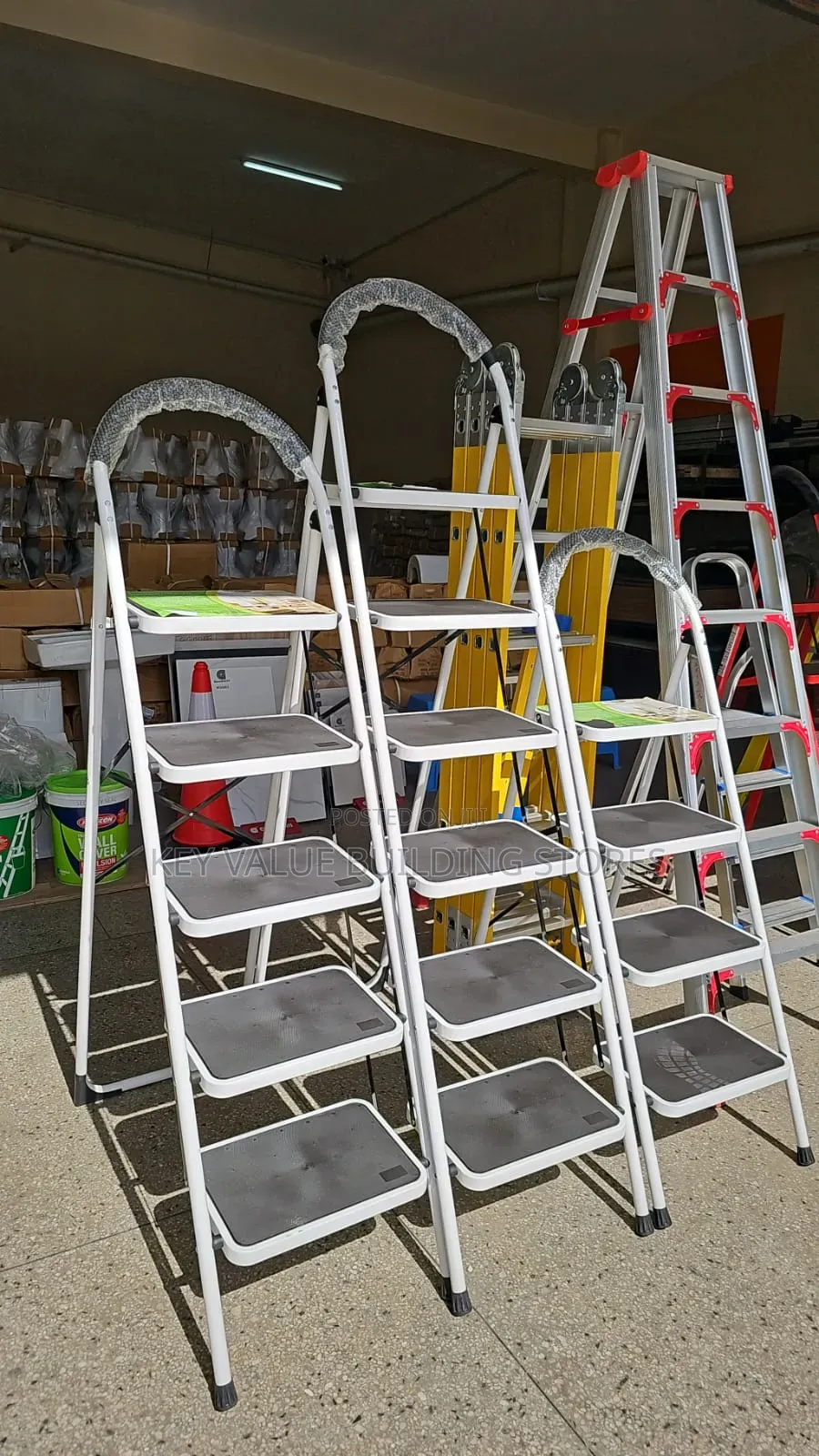 Steel Step Ladder-Heavy Duty