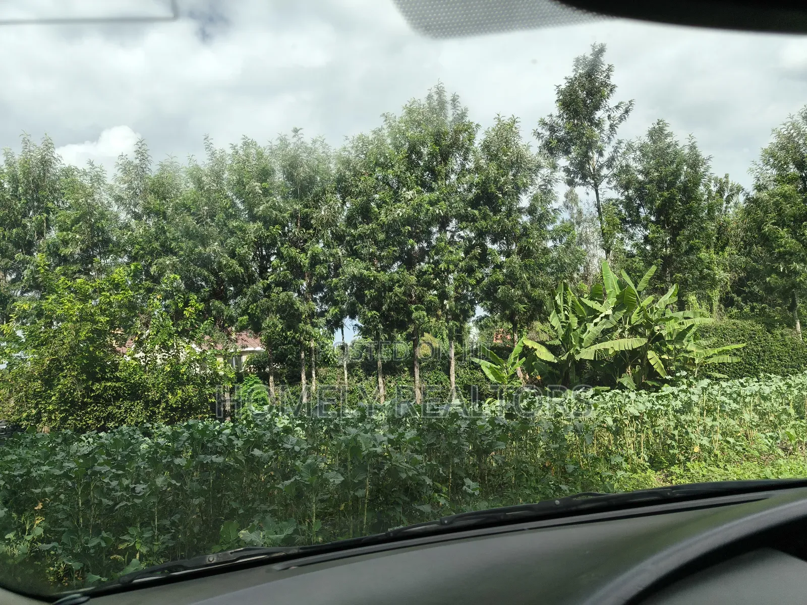 Quarter Acre Plot in Ngong, Kerarapon Drive Touching Tarmac