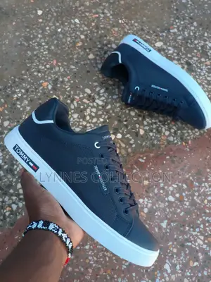 Quality Tommy Hilfigers Casuals