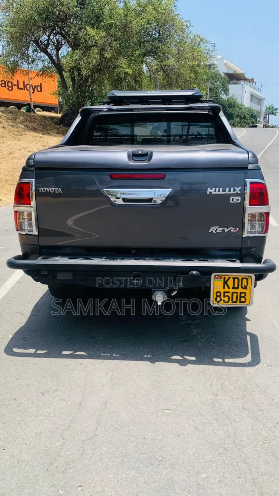 Toyota Hilux 2017 Gray
