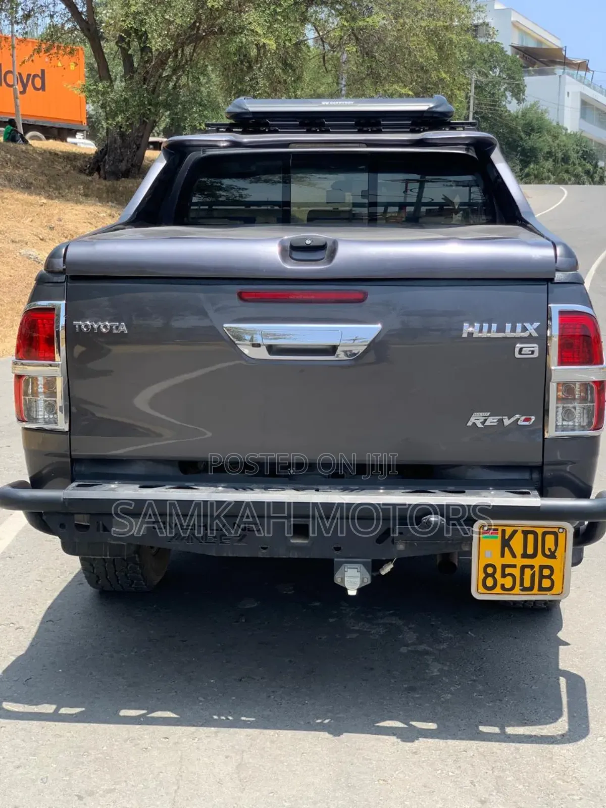 Toyota Hilux 2017 Gray