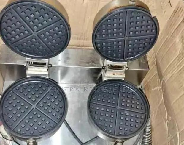 Double Waffle Maker -Perfect - main view