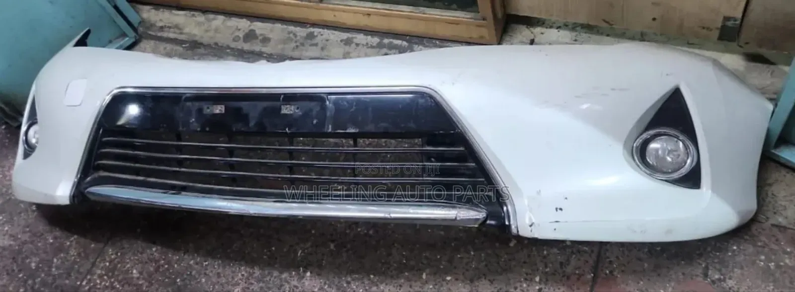 Toyota Auris 2012 Front Bumper