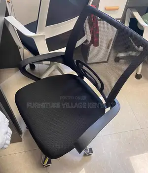 Office Chair:Lightweight Clerical Mesh Desk Chair for Study