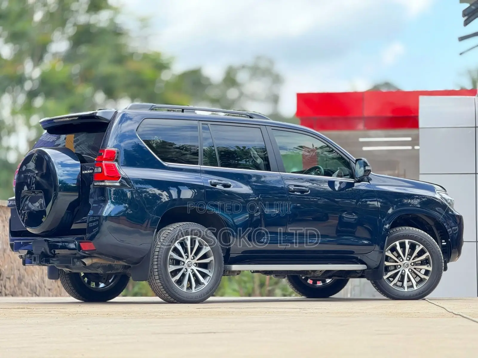 Toyota Land Cruiser Prado 2.8 2021 Blue