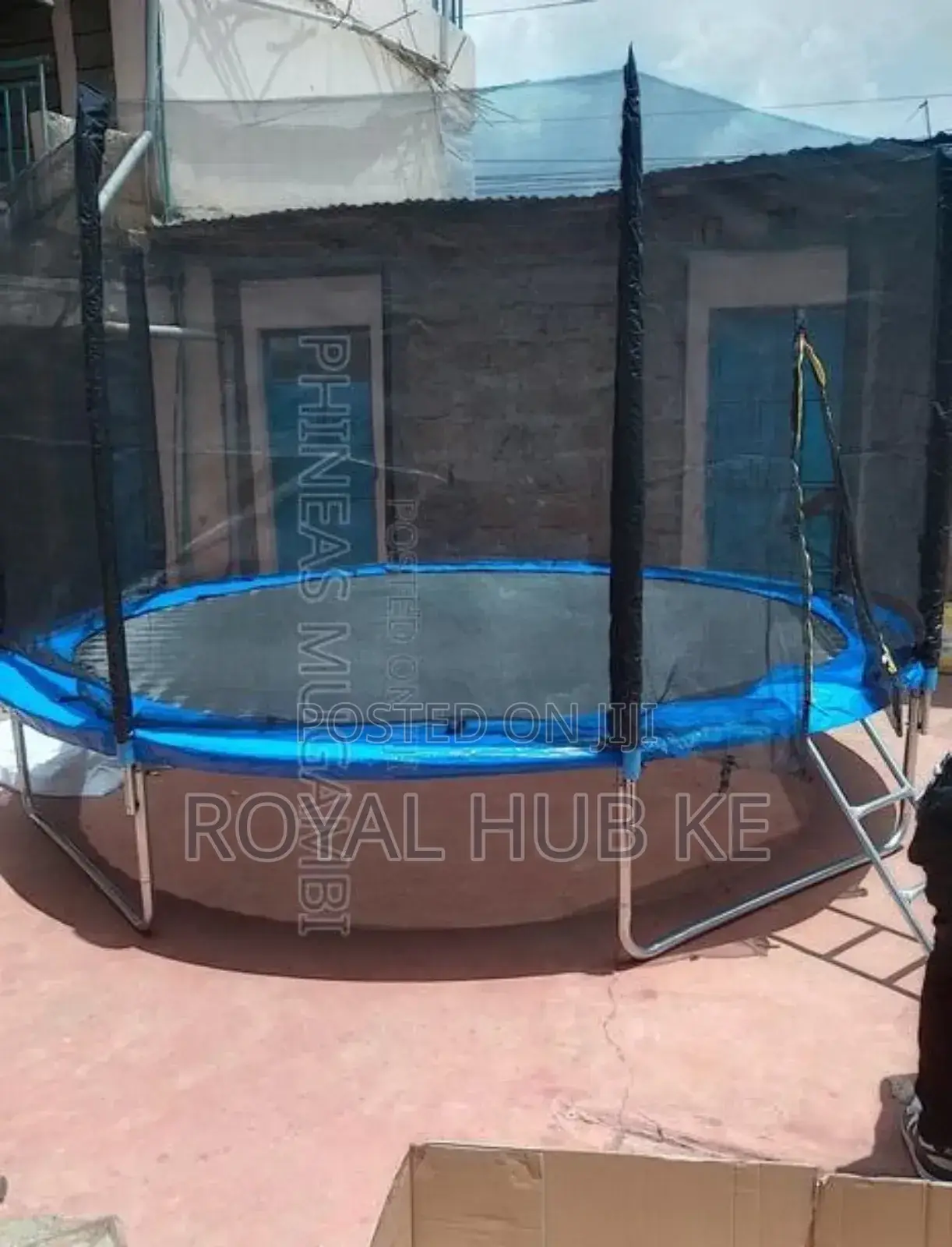 Trampoline