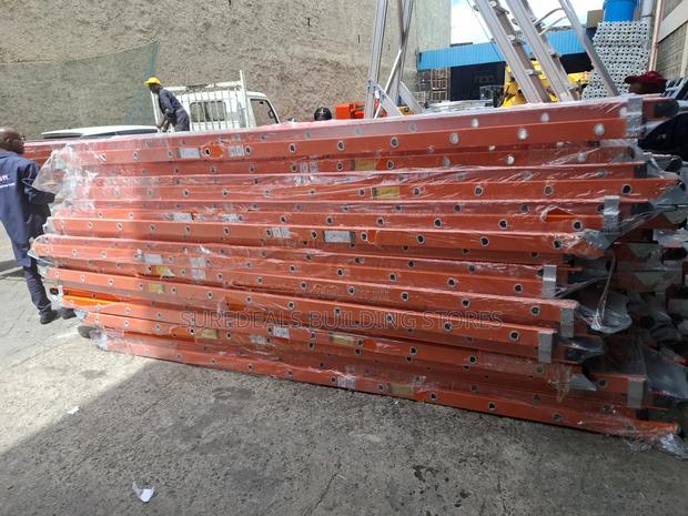 Fibreglass Extention Ladder 2*12 - main view