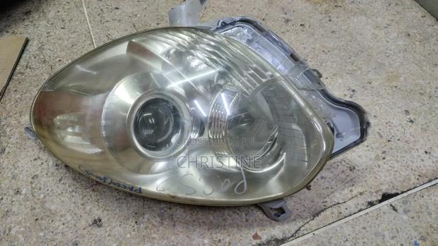 Toyota Passo Headlight With Focus