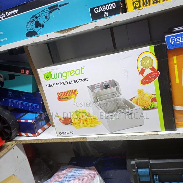 Electric Deep Fryer Machine - main view