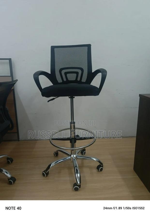 Uplifted Mesh Office Chair - main view