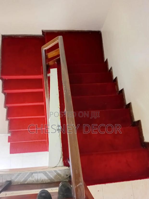 Blood Red 4mm Delta Carpet - main view