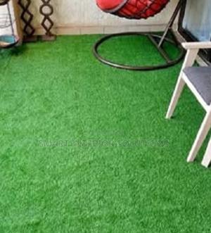 Vibrant Artificial Green Grass Carpet - thumbnail 2