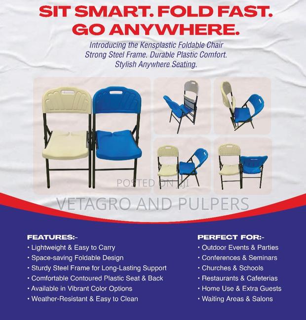 Foldable Chair - thumbnail 4