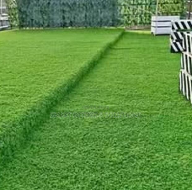 All-Season Artificial Grass Carpet