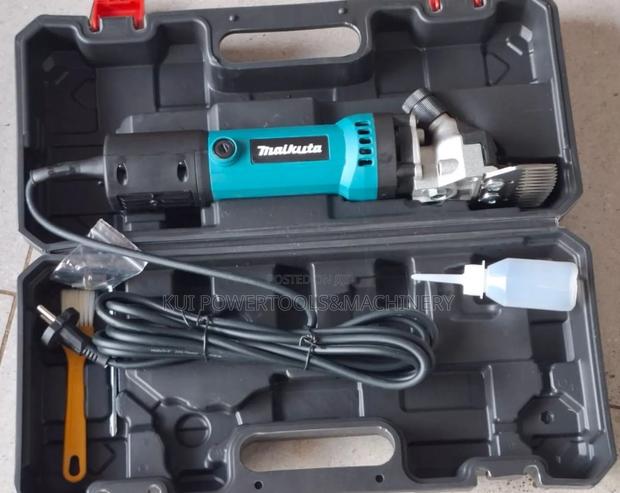Makita Sheep Clipper/Makita Electric Sheep Clipper - main view