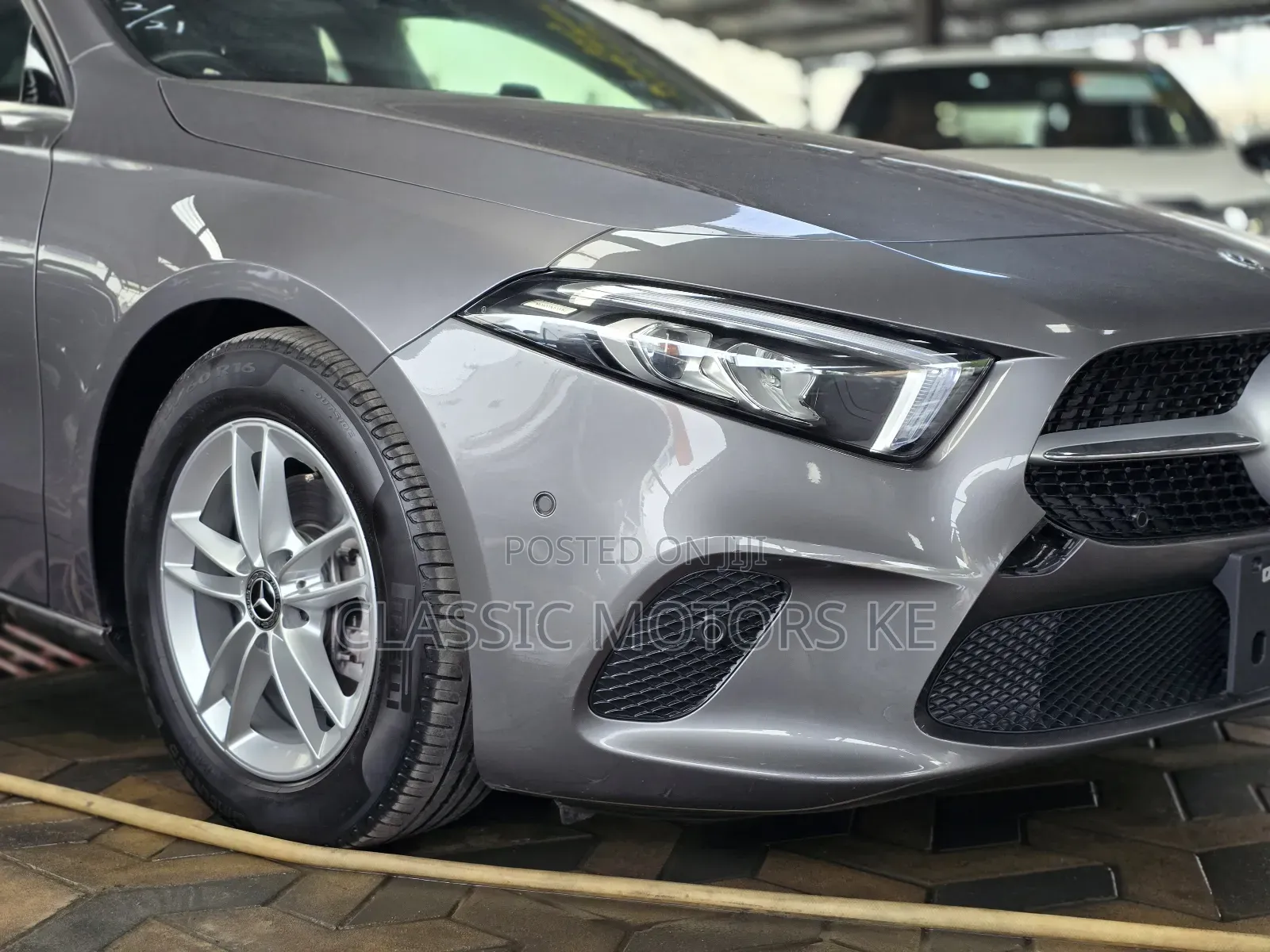 Mercedes-Benz A-Class 2019 Silver
