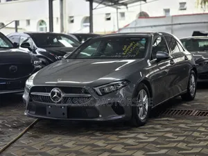 Mercedes-Benz A-Class 2019 Silver