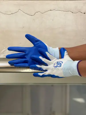 Diamond Grip Gloves For Safe Lifting .