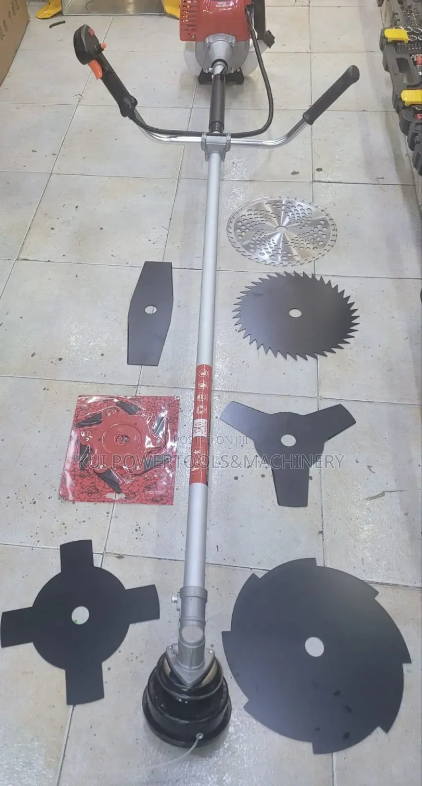 8 Blade Brush Cutter 4 Stroke / Gasoline Grass Trimmer