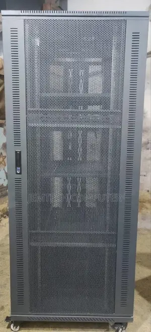 Easenet 42u Data Cabinet 800 X 1000