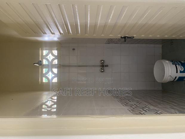 Office Space to Let in Nyali - thumbnail 4