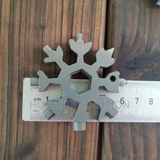 Unique Snowflake Design Tool - thumbnail 4