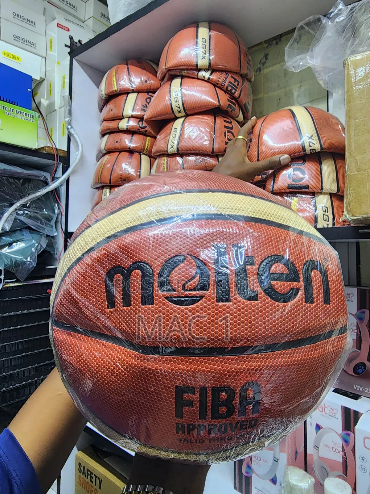 Molten Basketball  Size 7 Gg7x