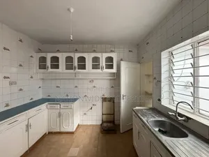 4bdrm Maisonette in Westlands for rent