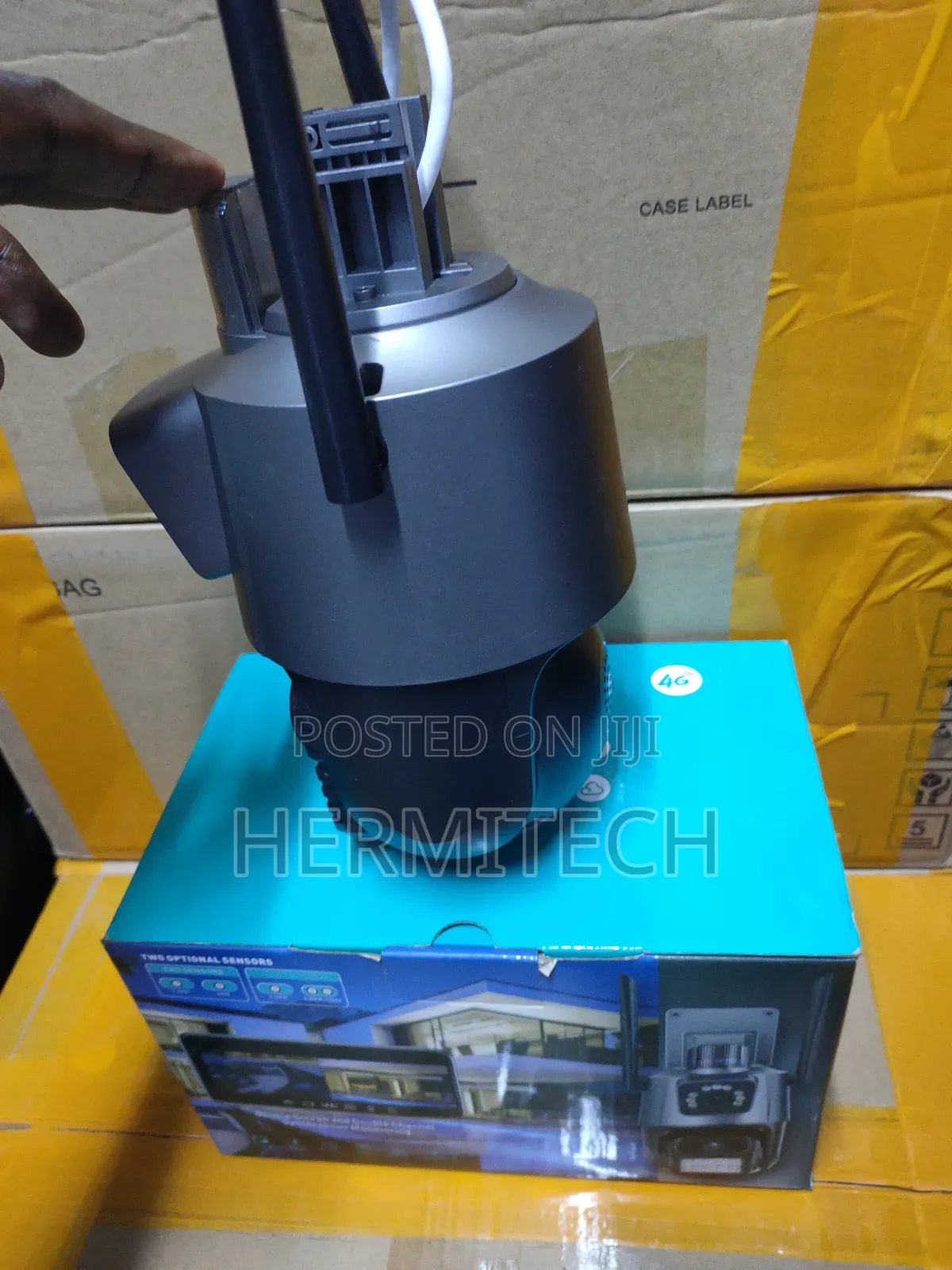 V380 Electric 4g Dual Lense PTZ CCTV Surveillance
