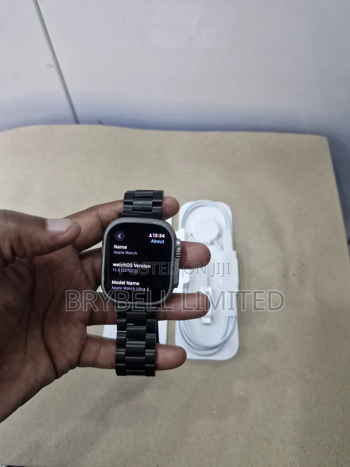 Apple Watch Ultra 2 49mm, Super Mint as New on Offer