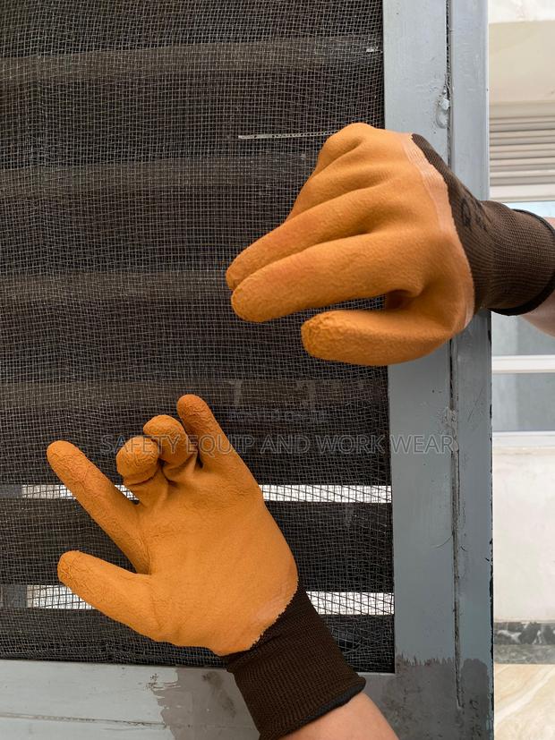 Diamond Grip Gloves – Comfortable Grip In Hot Or Cold - main view