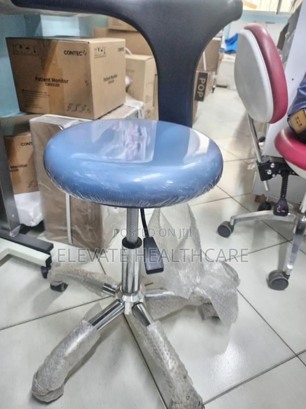 Dental Stool - main view