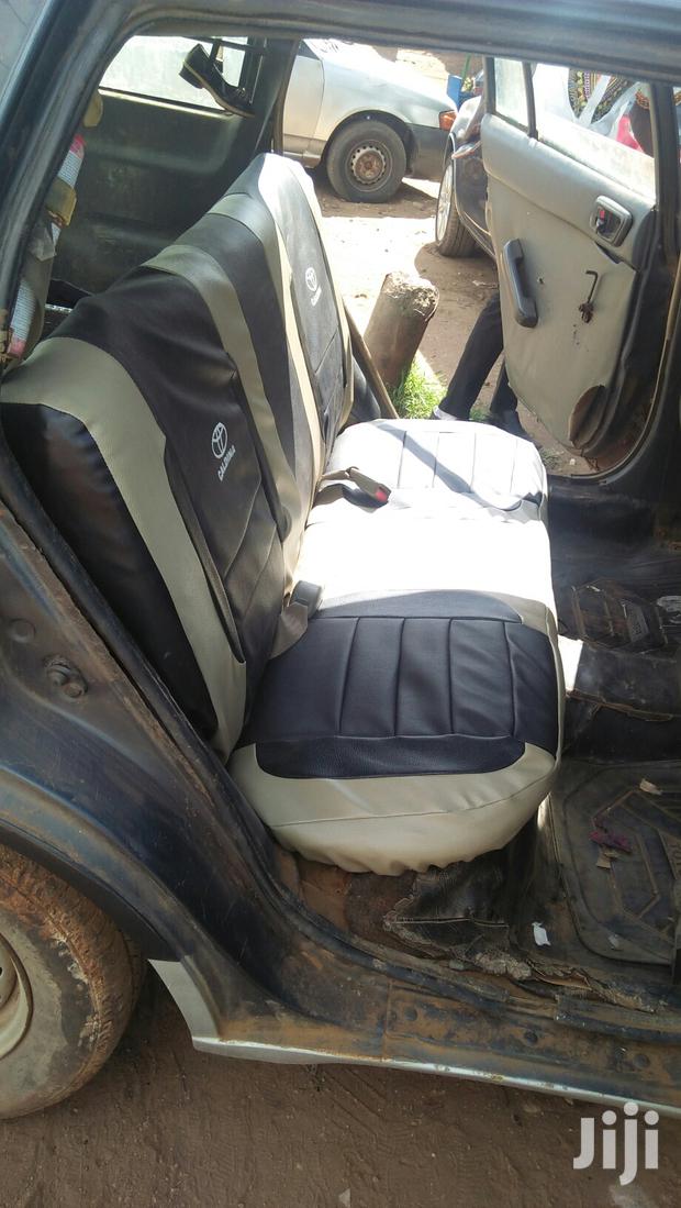 Caldina Seats - thumbnail 2