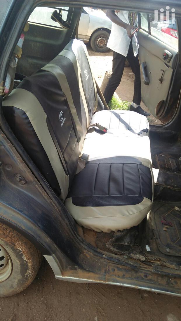 Caldina Seats - thumbnail 2
