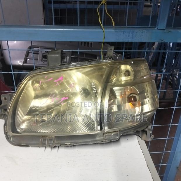 Towance 2012 Headlight