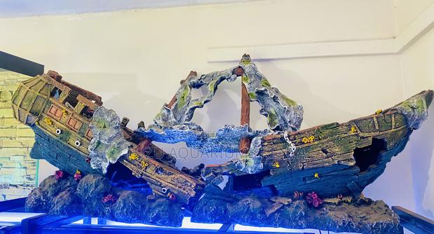 1m Giant Aquarium Shipwreck – Perfect for Fish Hideouts