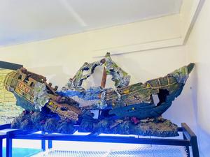 Make Waves With This Huge Shipwreck Aquarium Ornament - thumbnail 2