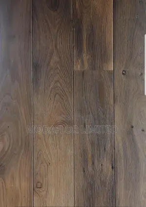 Durable. Beautiful. Yours. Laminate Flooring