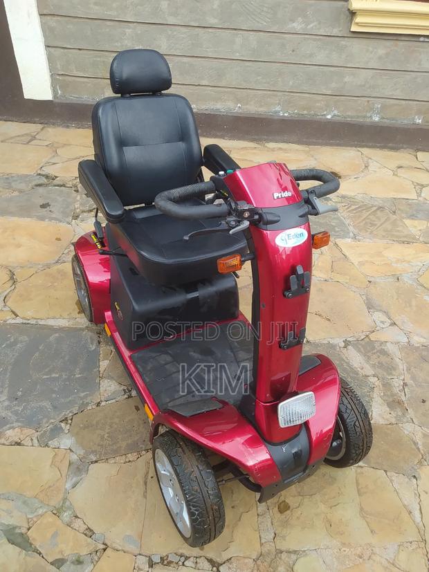 Premier 2016 Red - main view