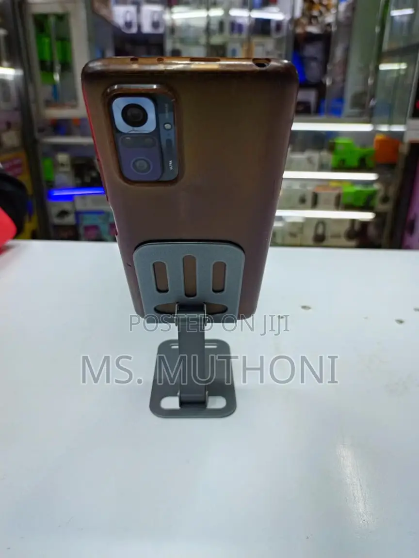 Adjustable Desktop Phone Holder