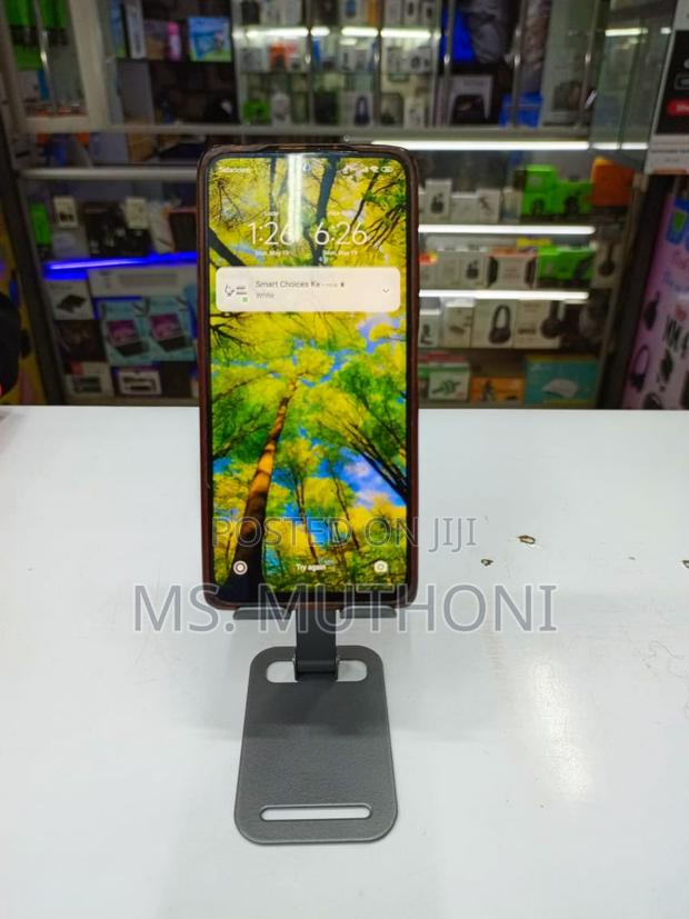 Adjustable Desktop Phone Holder - thumbnail 6