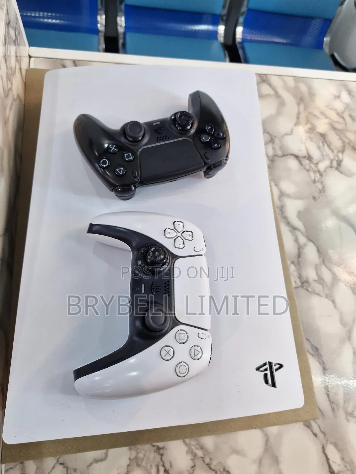 Playstation 5 Digital Edition With 2 Controllers ,5 Games