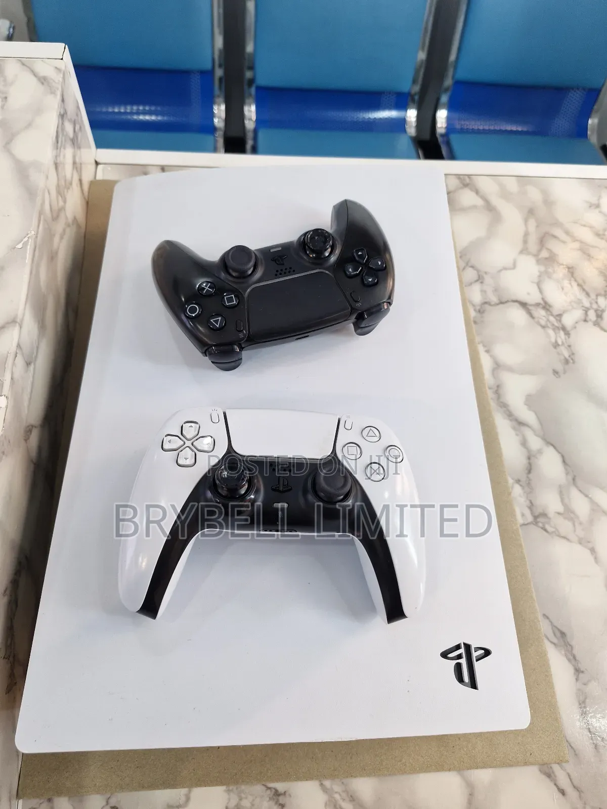 Playstation 5 Digital Edition With 2 Controllers ,5 Games