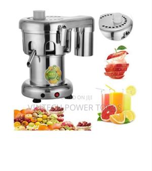Commercial Juicer - thumbnail 2