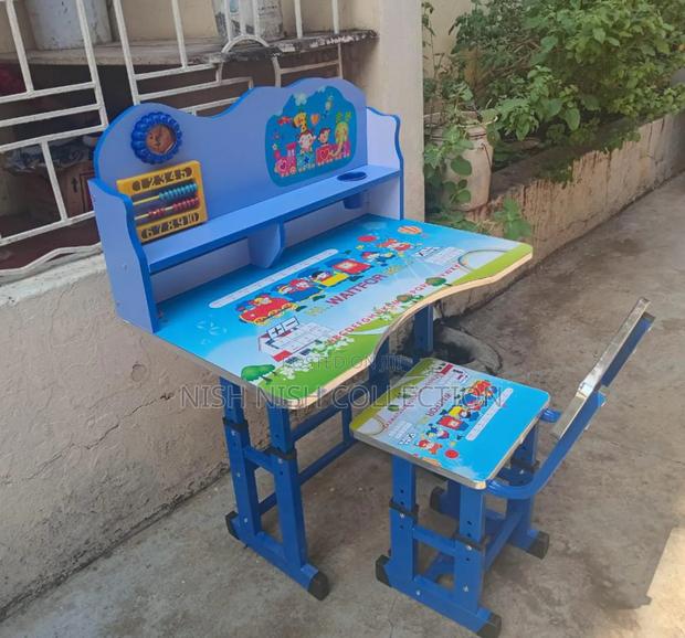 Kid's Study Desk - main view