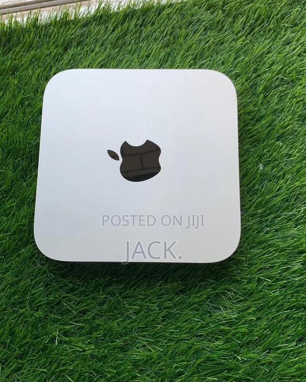 Desktop Computer Apple Mac Mini 8GB Intel Core I5 SSD 512GB - main view