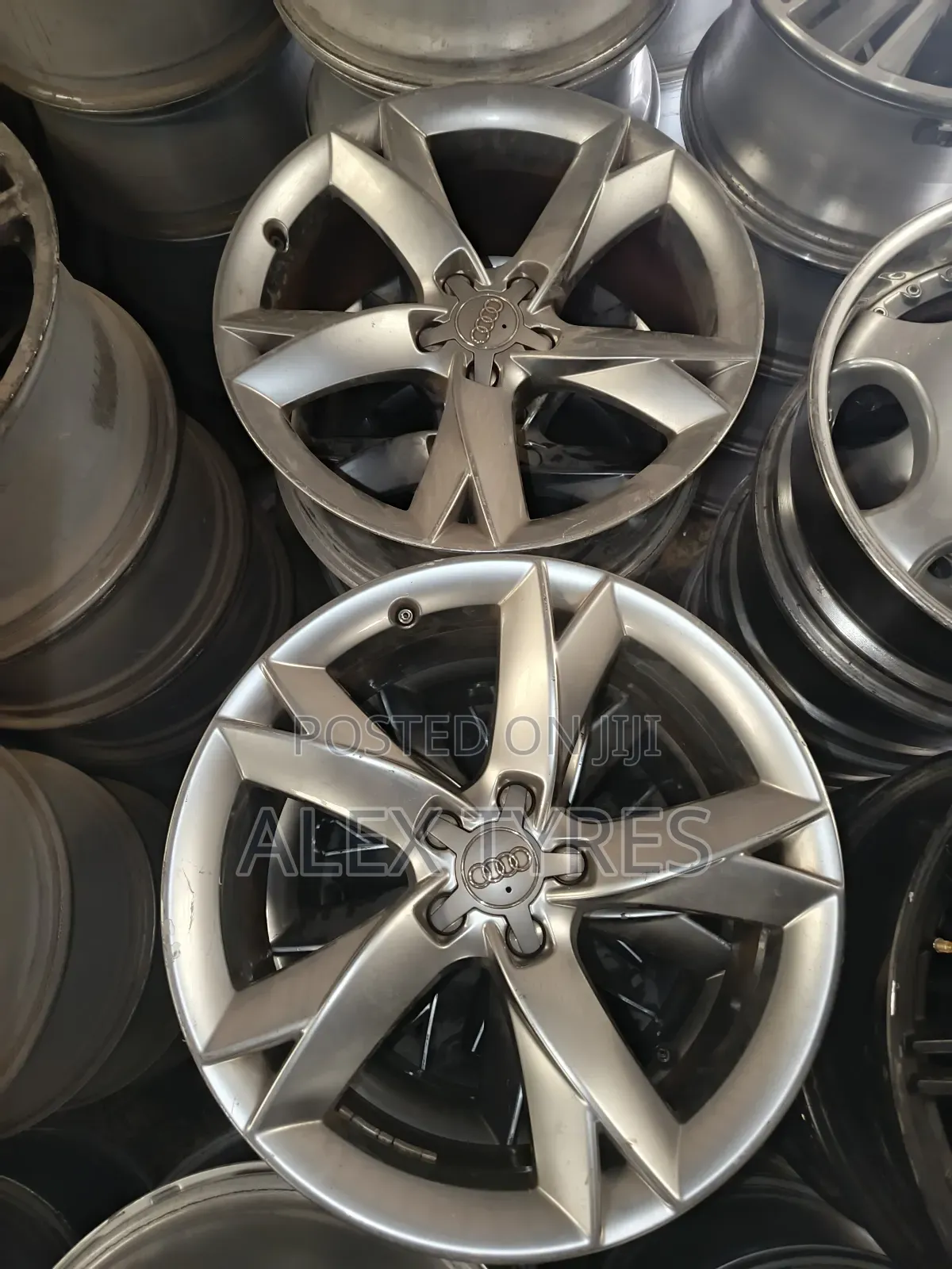 Size 19 Inches Audi Rims Set