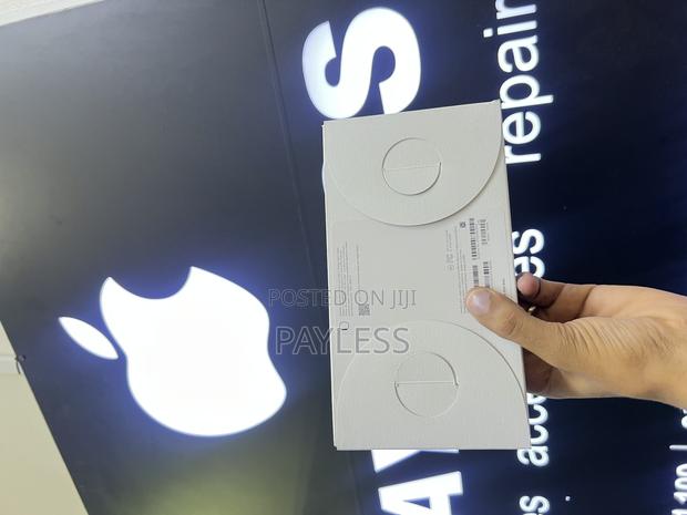 Apple Watch Ultra 2 - thumbnail 3