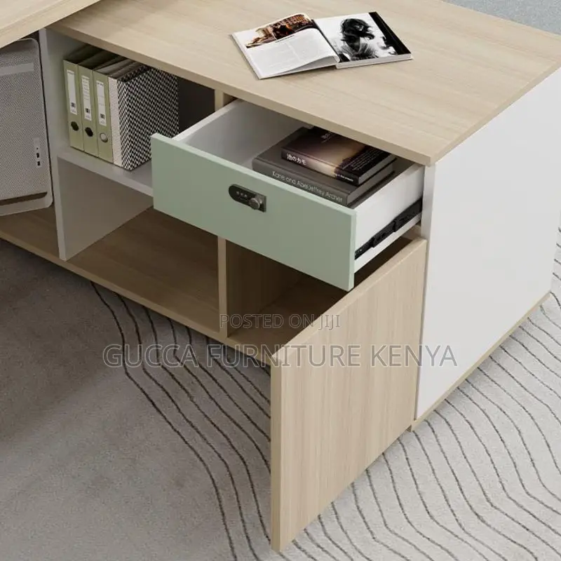 Desk's:180cm Office Desk With Built-in Cable Organization