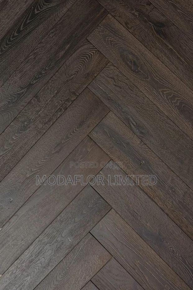 Laminate Flooring_spill-Proof Style